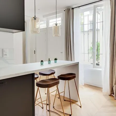 아파트 Moderne Au Coeur Du 7eme