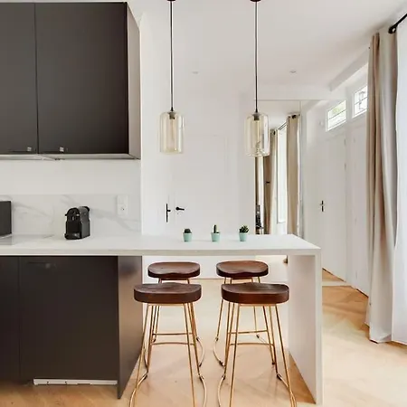 Moderne Au Coeur Du 7eme * Parigi